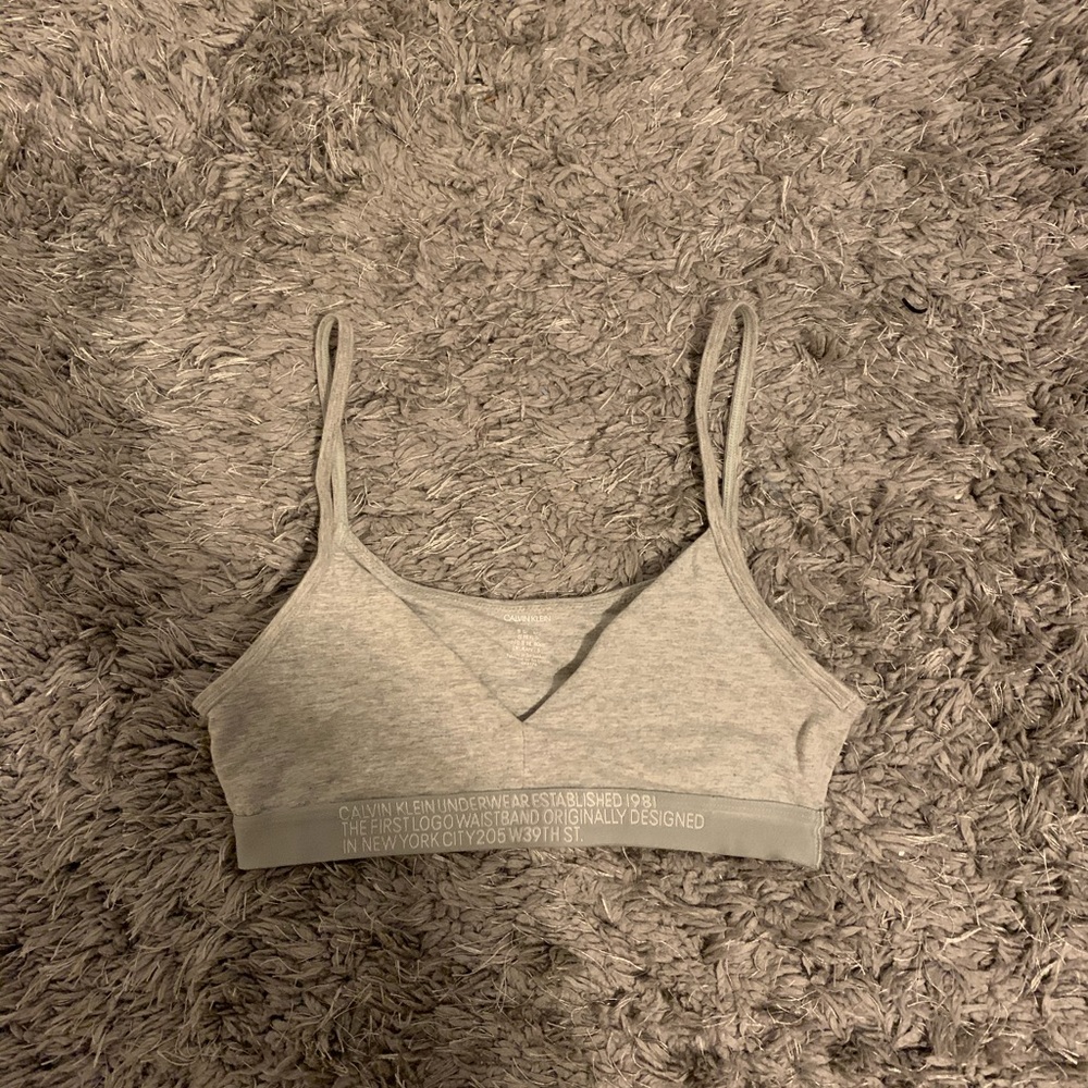 Calvin Klein brallete